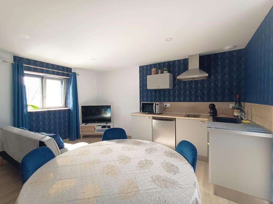 Appartement Independant La Tour Des Tuileries Aydoilles Zewnętrze zdjęcie