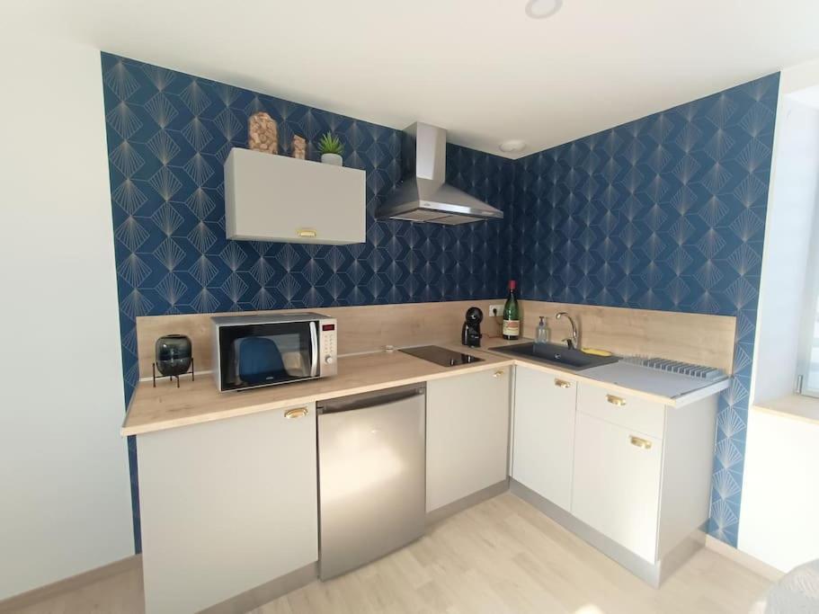 Appartement Independant La Tour Des Tuileries Aydoilles Zewnętrze zdjęcie
